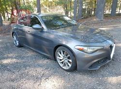 ئەلفا رۆمیۆ Giulia